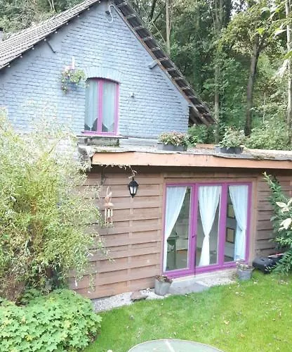 La P\'Tite Maison